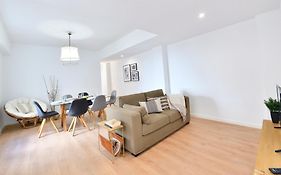 Abal Apartments - Teatro